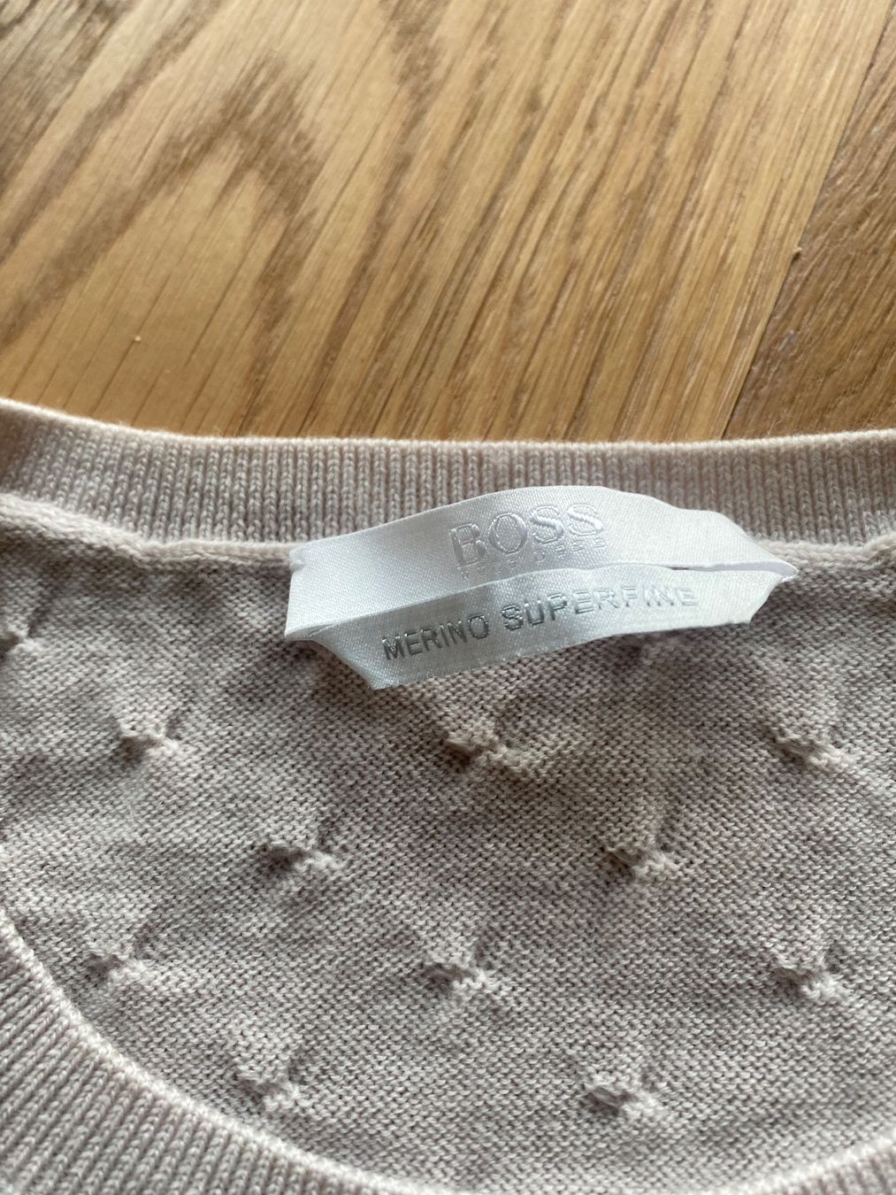 Hugo Boss Pulls & Sweat-shirts: Pullover Hugo Boss – D'occasion à Baar par rel_9lvy 1