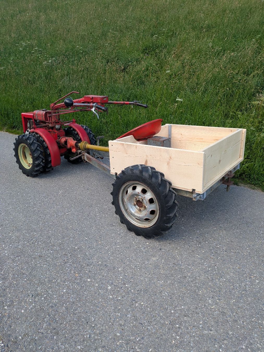 Aebi Toutes les machines: Einachser Aebi am 30 – D'occasion à Gstaad par von_xb79 2