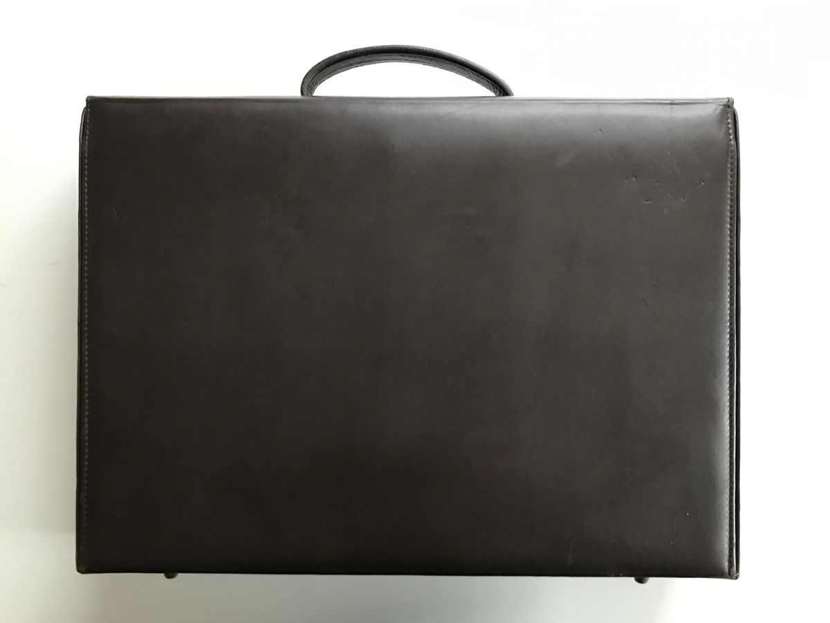 Valigie & Borse: Mallette en cuir brun – Usato da Villeneuve VD venduto da sim_q5hp