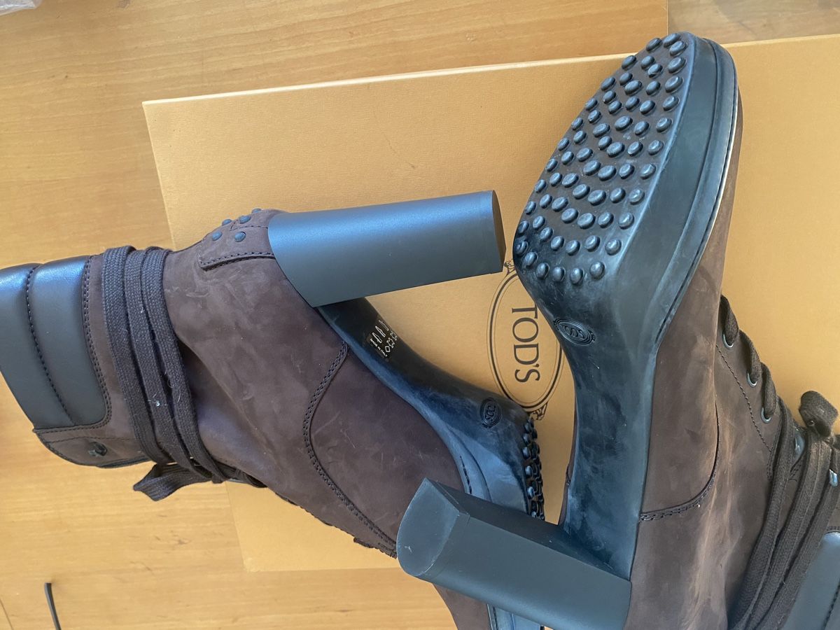 Tod'S Damenschuhe: Schicke TOD'S Stiefeletten Gr.41 neu – Neu und originalverpackt aus Matten b. Interl von Kings-Fashion 3