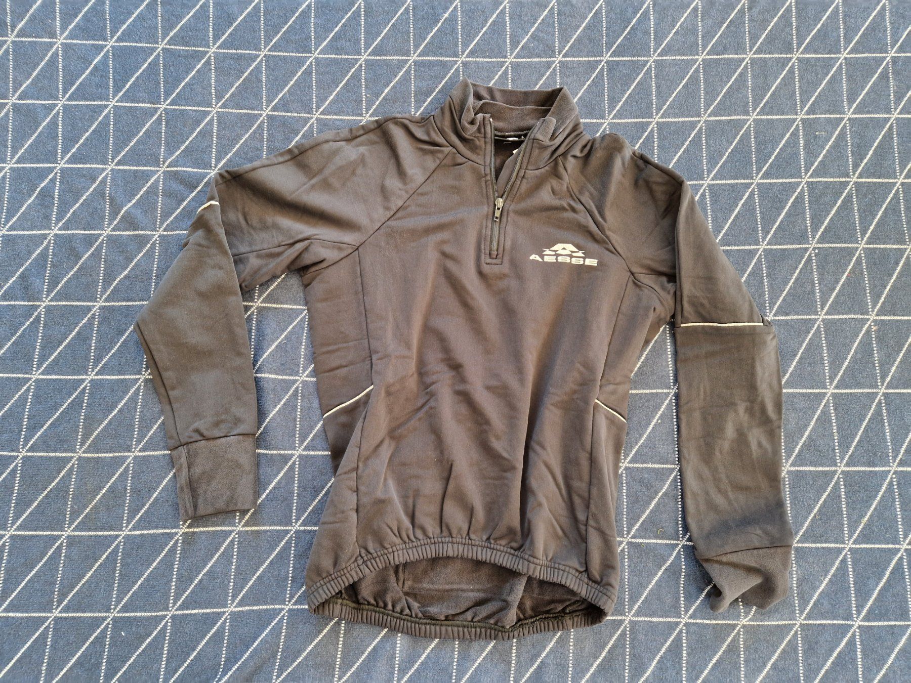 Canottiere & Pantaloni: Trikot langarm Aesse schwarz 44 – Usato da MUEHLAU venduto da ibo_5c7d