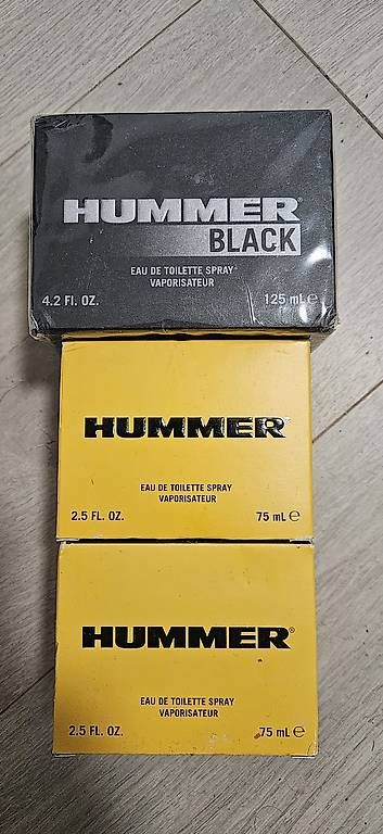 Parfum & Eau de Toilette: Hummer Eau de Toilette 75 ml + black  – Gebraucht aus wängi von haa_6pqc