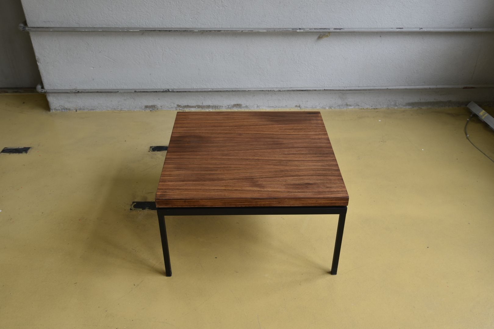 Tavoli: Designer Couchtisch Aermo Zürich – Usato da Lichtensteig venduto da UsedINStore 4