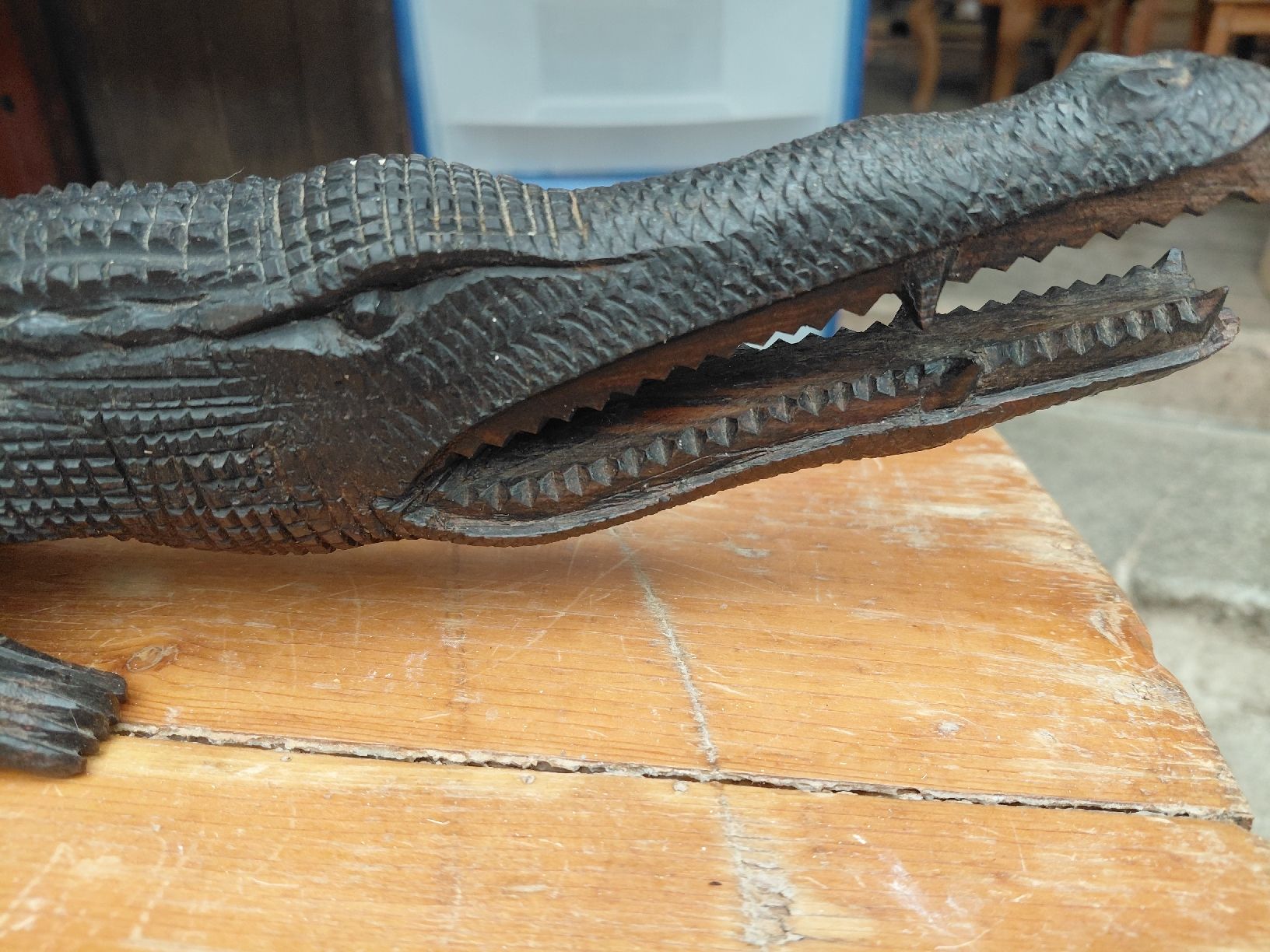 Figuren: Krokodil aus Ebenholz – Gebraucht aus Ennetbühl von Marlon79 1