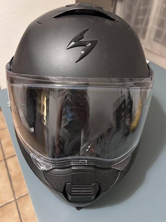 Casques & visières: Casque moto  – D'occasion à Enney par ver_f7fy