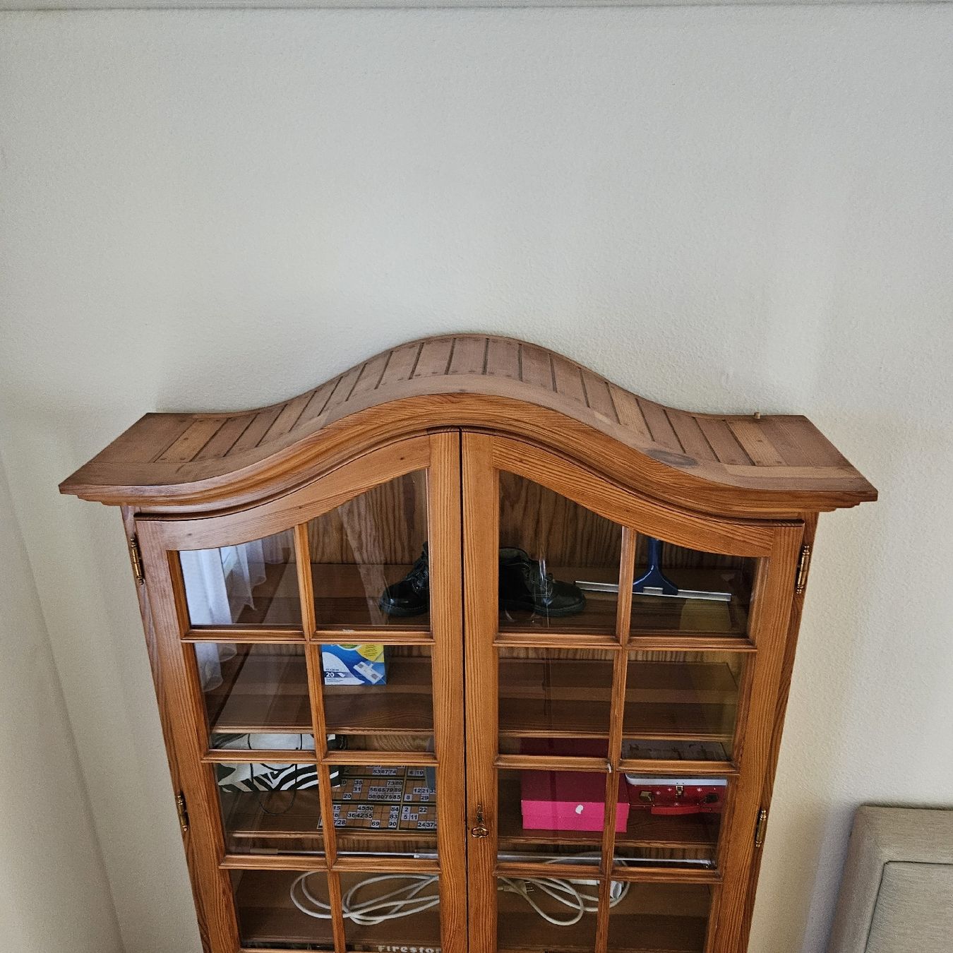 Armadi: Schrank mit Vitrine  – Usato da Thun venduto da Engel114 4