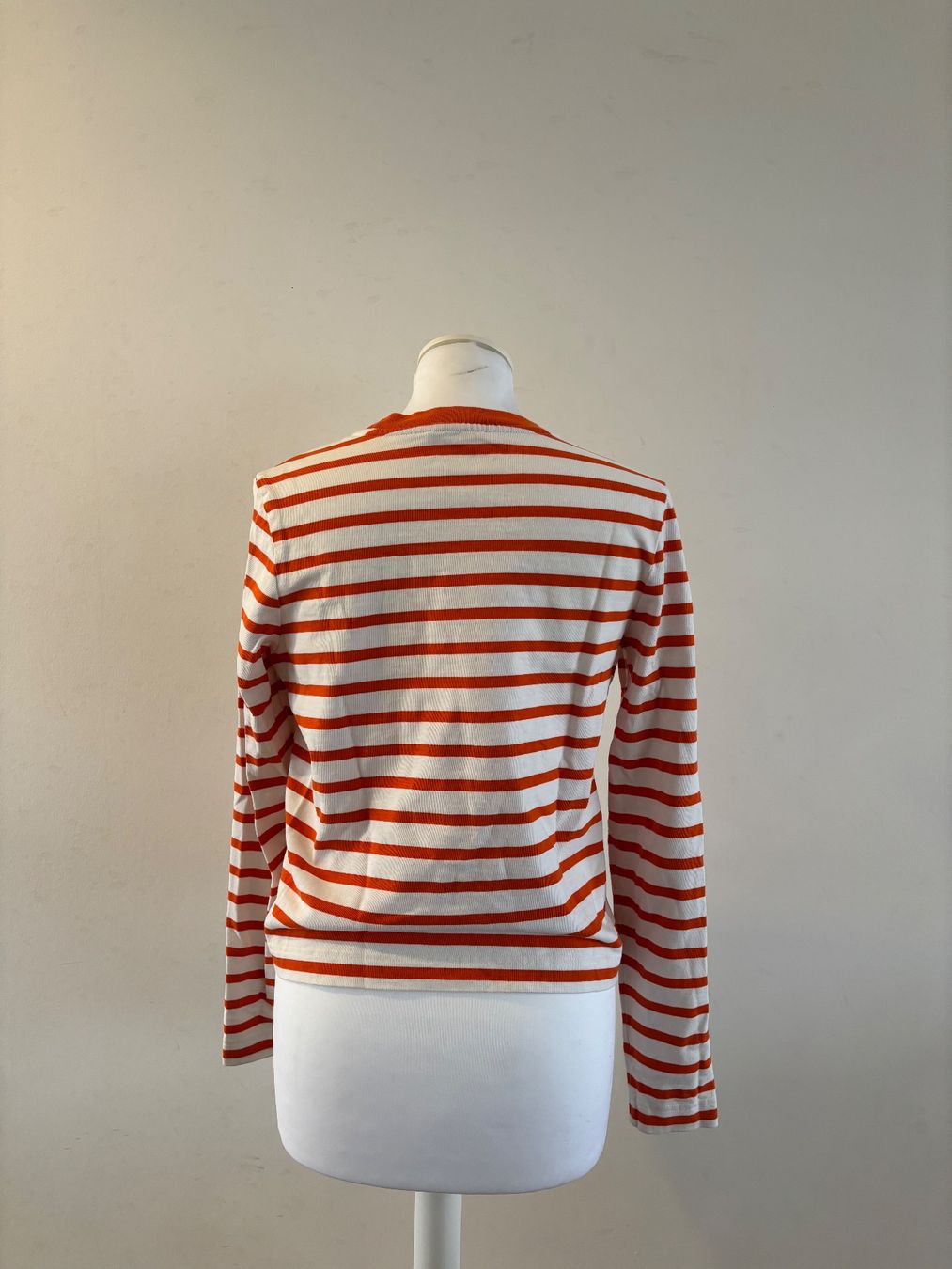 Cos Tops: TOP À MANCHES LONGUES & RAYURES COS – Gebraucht aus Petit-Lancy von vic_k6tl 3