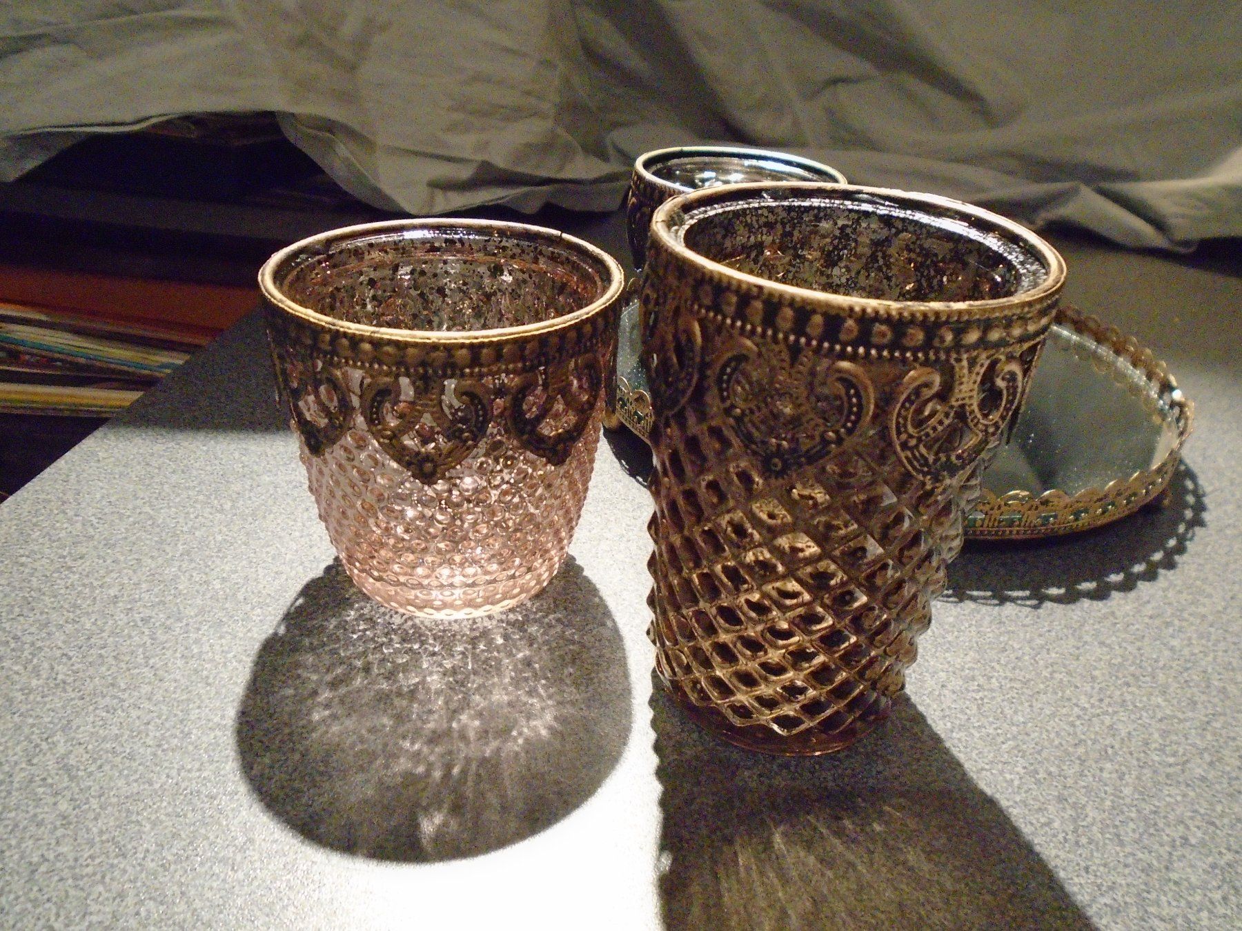 Toutes les décorations: Tablett mit drei Becher, Hoff-Interieur – D'occasion à Zürich par abraxas1291 1