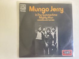 Mungo Jerry Single - In The Summertime / Mighty Man
