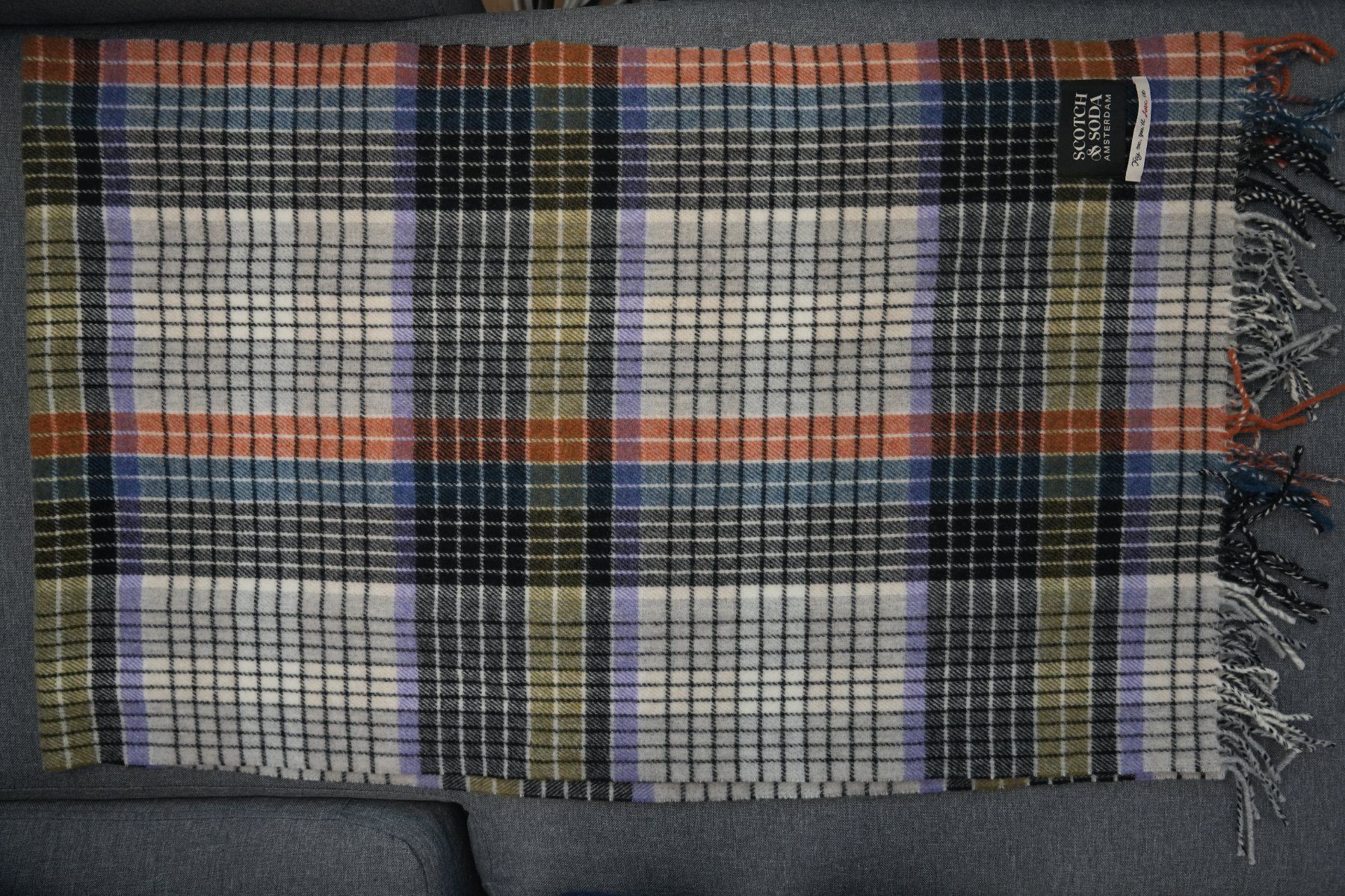 Foulard & Sciarpe: Scotch & Soda check scarf – Nuovo (secondo la descrizione) da Neuchâtel venduto da yan_lq56
