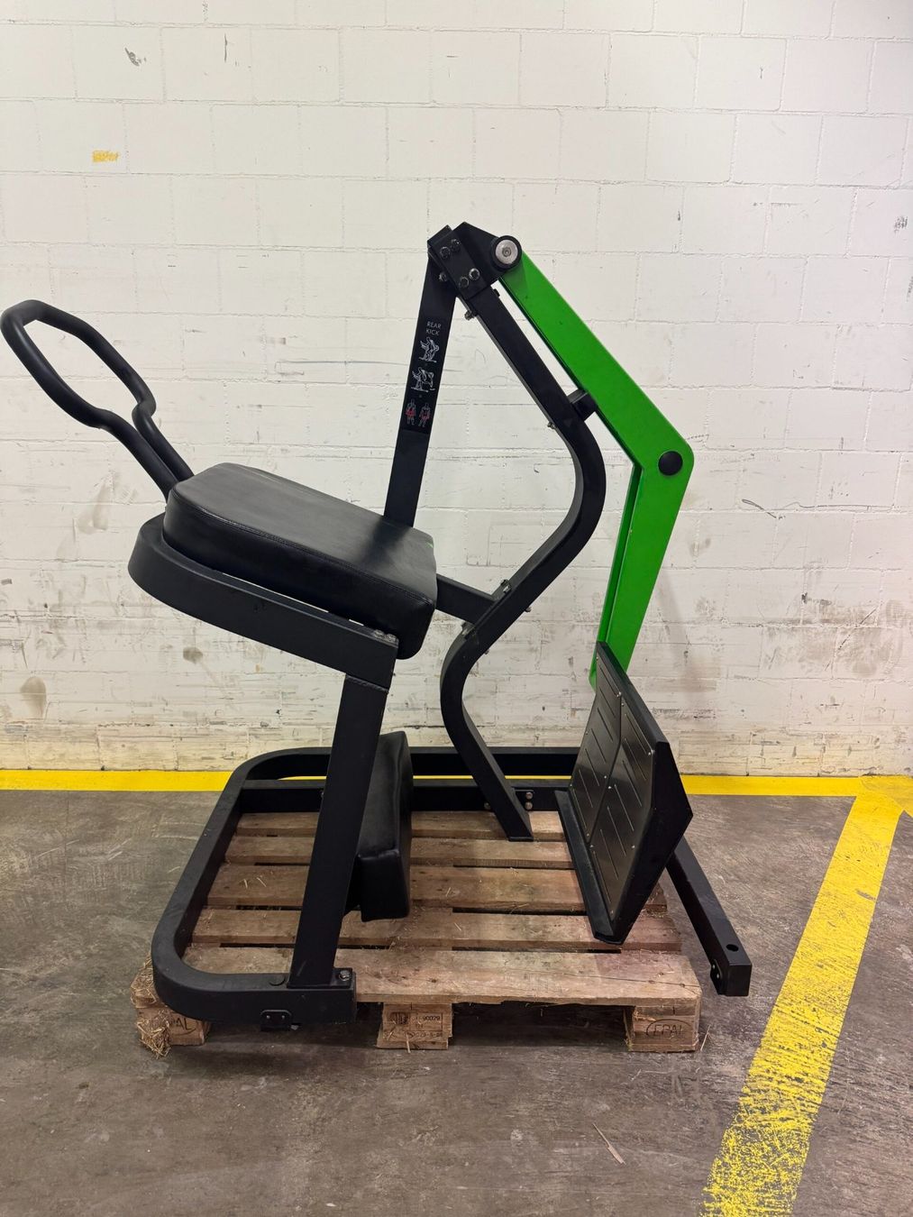 Hometrainer: Occasion Rear Kick – Usato da Liestal venduto da FitCom