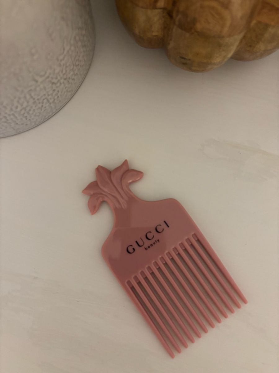 Gucci Accessori per capelli: NEW Gucci Flora Hair Comb – Nuovo (secondo la descrizione) da Horgen venduto da lme_8kj7