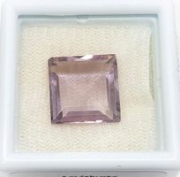 1x Améthyste 11x11 mm - Valeur 60.- Fr