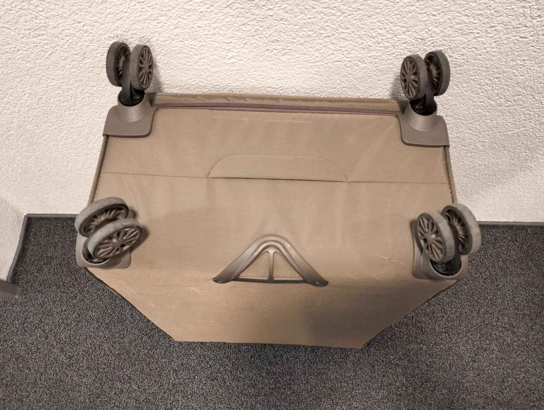 Samsonite Valigie: Samsonite Roll Koffer – Usato da Uster venduto da KarlZH 9