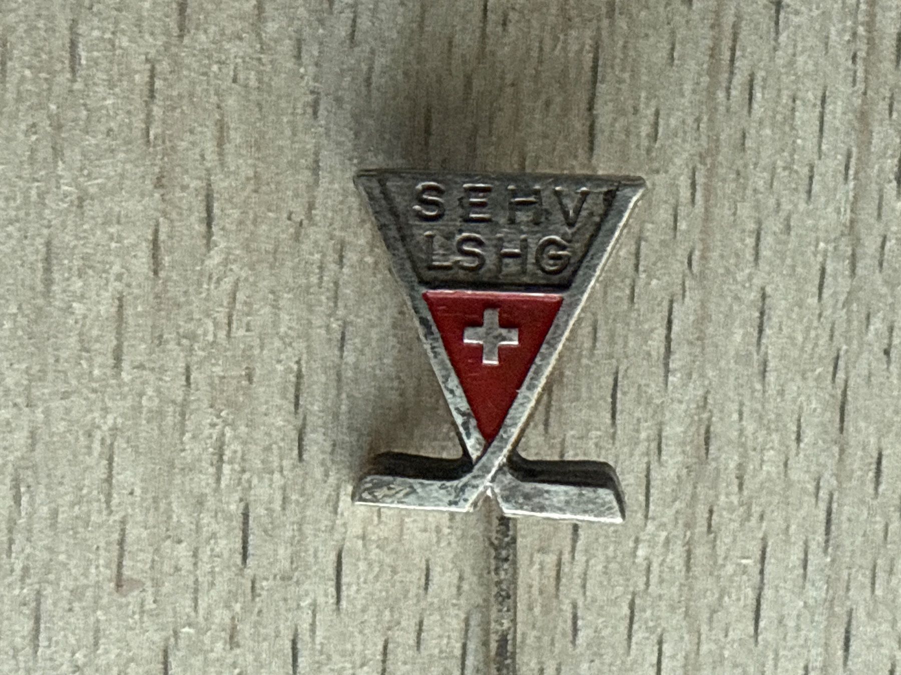 Placchette & Badge: Anstecknadel SEHV/LSHG, Eishocke – Usato da Glattbrugg venduto da Schweigmatt 2