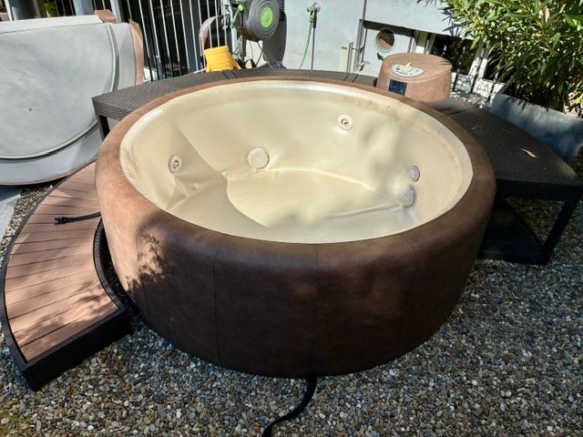 Softub Bains à remous: Softub Legend 220 – D'occasion à Basel par michi_4 4
