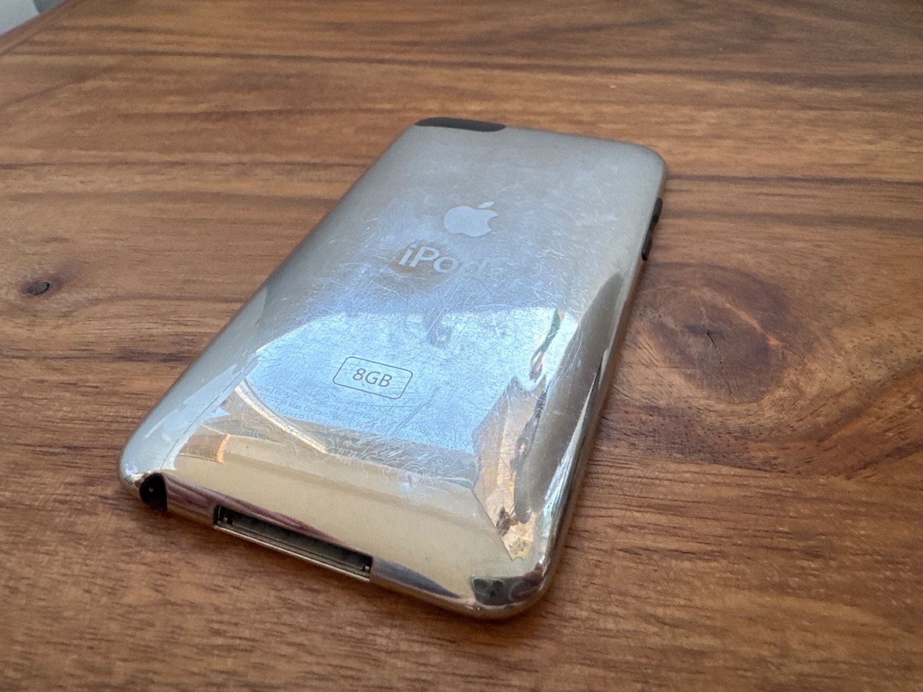 Apple Lettore multimediale portatile: iPod touch 3g 8GB – Usato da St. Gallen venduto da hae_6rmh 2