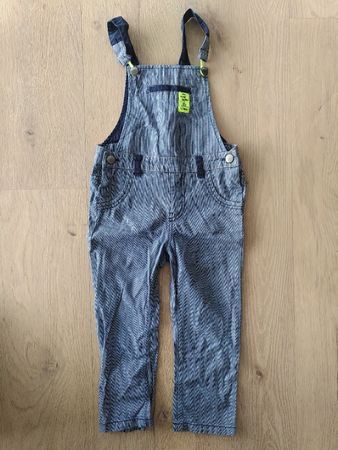 Latzhose aus Baumwolle von S. Oliver - Grösse 92