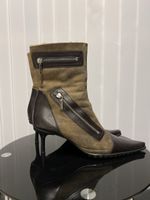 Stilvolle Stiefel aus echtem Lammleder, Grösse 39.