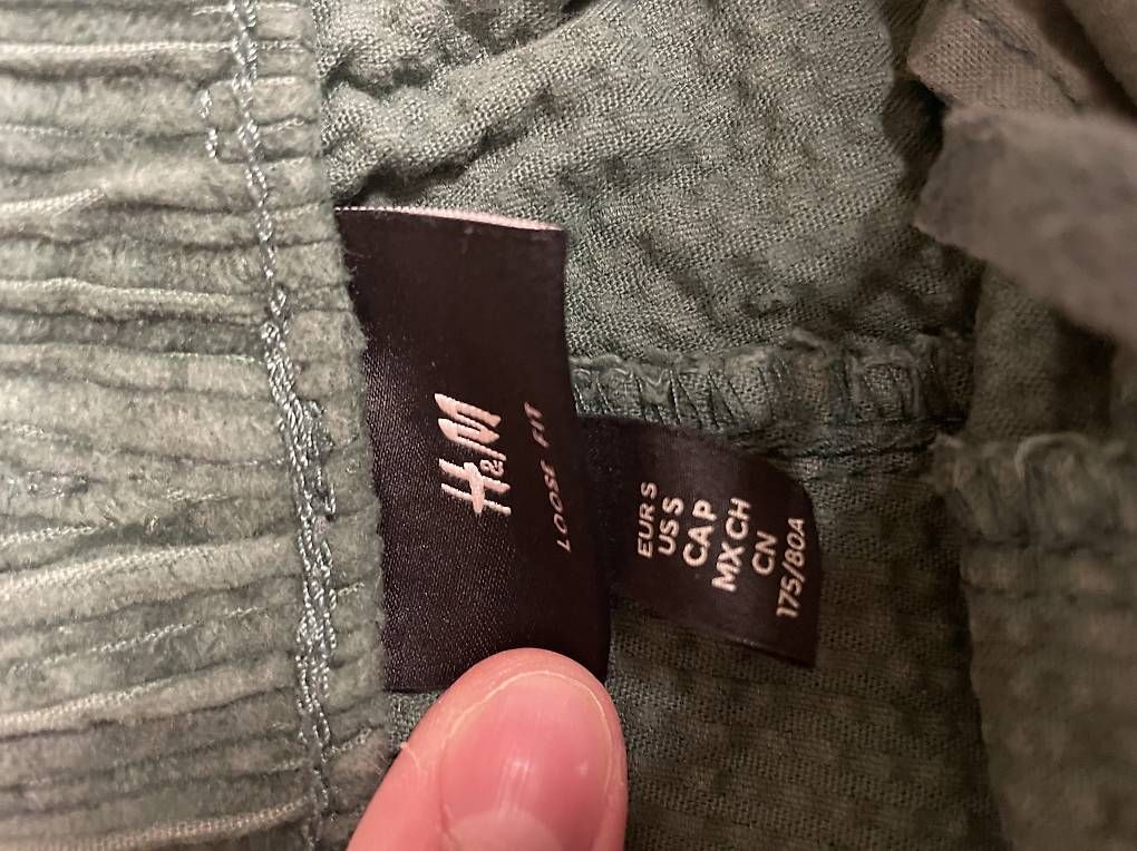 Pantaloni: Grüne Baggy Hosen – Usato da Weisslingen venduto da Fiorellin7 1