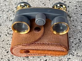Opernglas mit Etui grau/gold guter Zustand