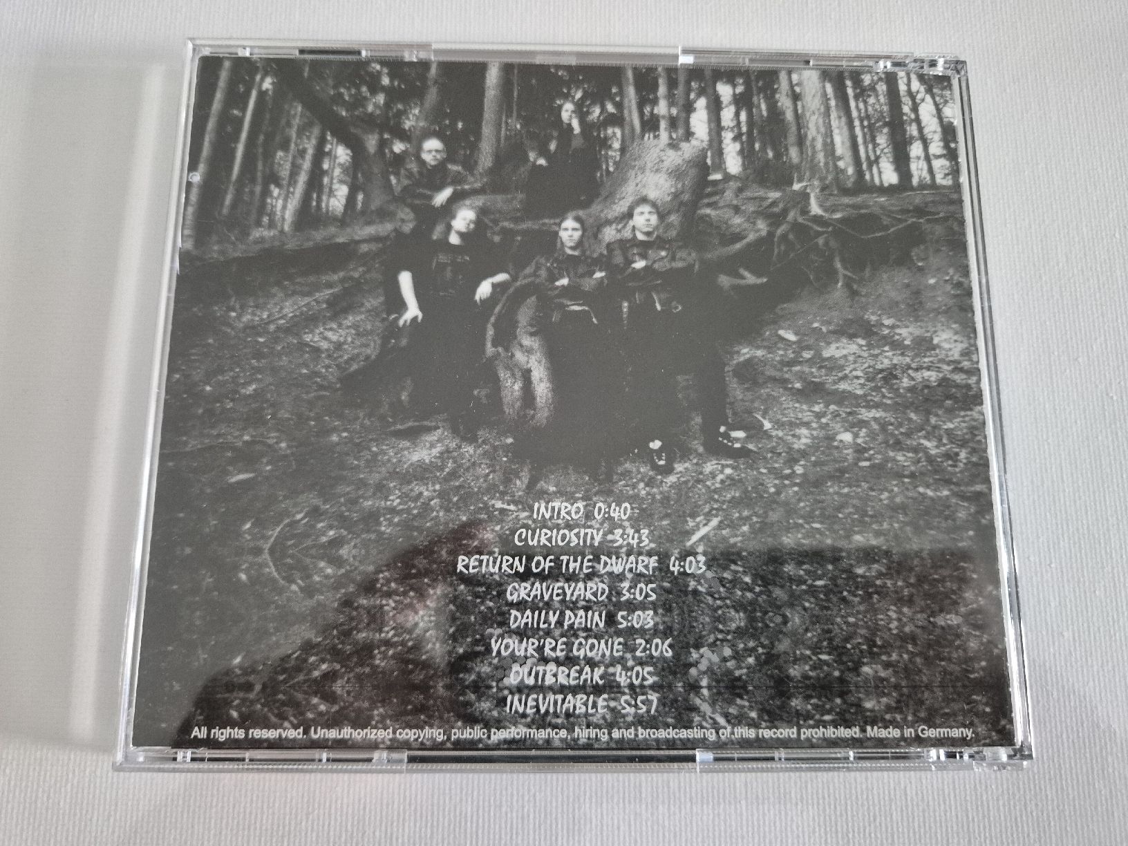 CD: Shattered Dream  - Returned  - CD  – Nuovo (secondo la descrizione) da Uster venduto da newwave0 1