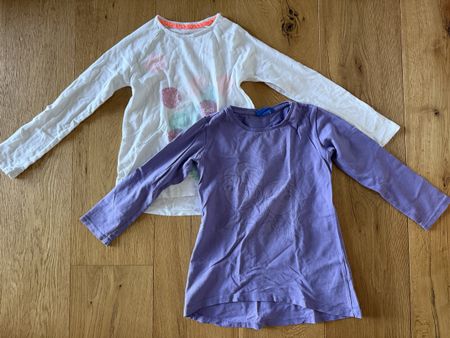 2 Langarmshirts Gr. 116 & 122 zum Austragen 