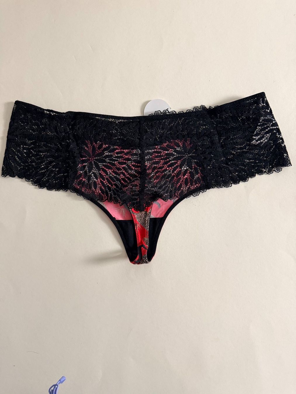 Sonstige Unterwäsche: MORGAN, String MELINE, Grösse 40, Farbe Rot/Schwarz – Neu und originalverpackt aus Rudolfstetten von gst_g7xl 4