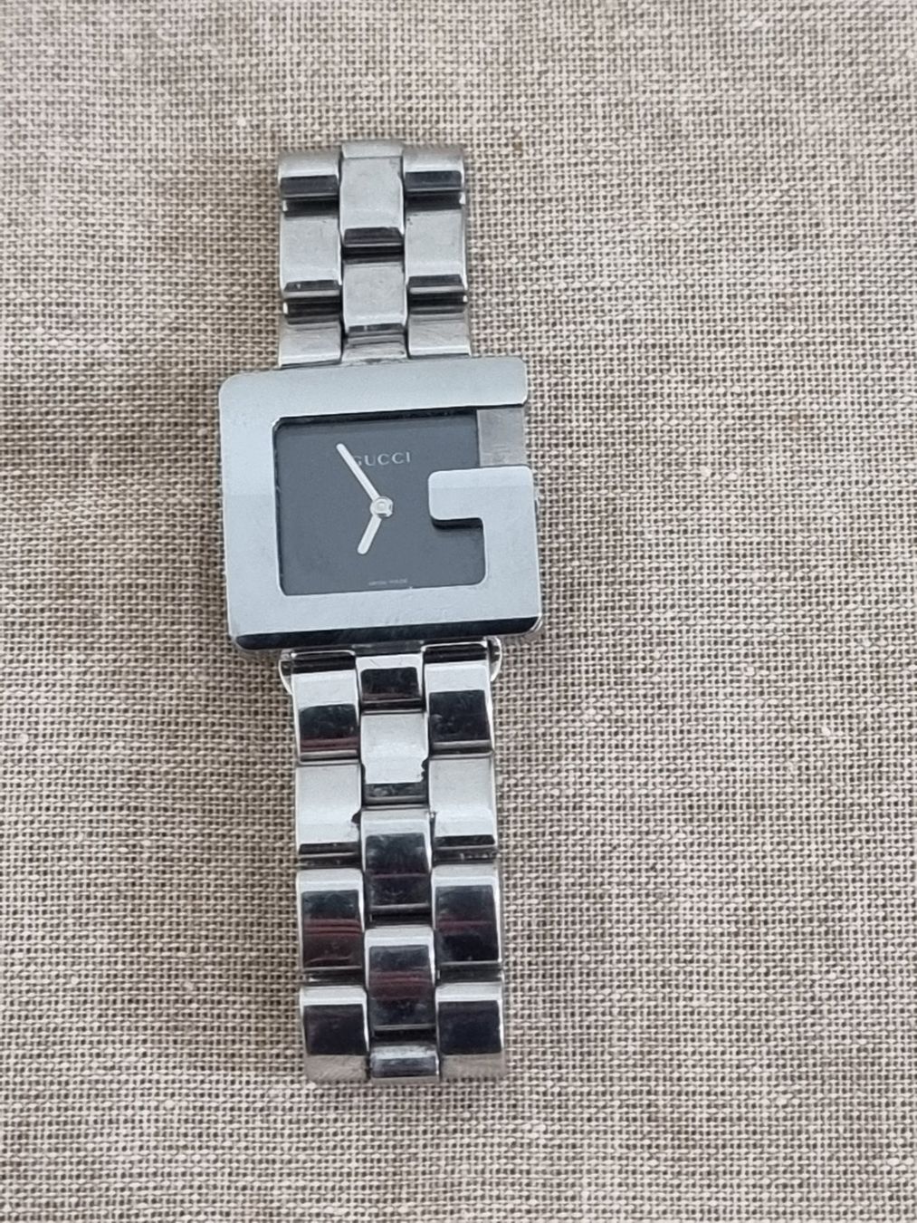 Gucci Orologi: Gucci Damenuhr G-Frame Stahl – Usato da Widen venduto da kel_smm8 1