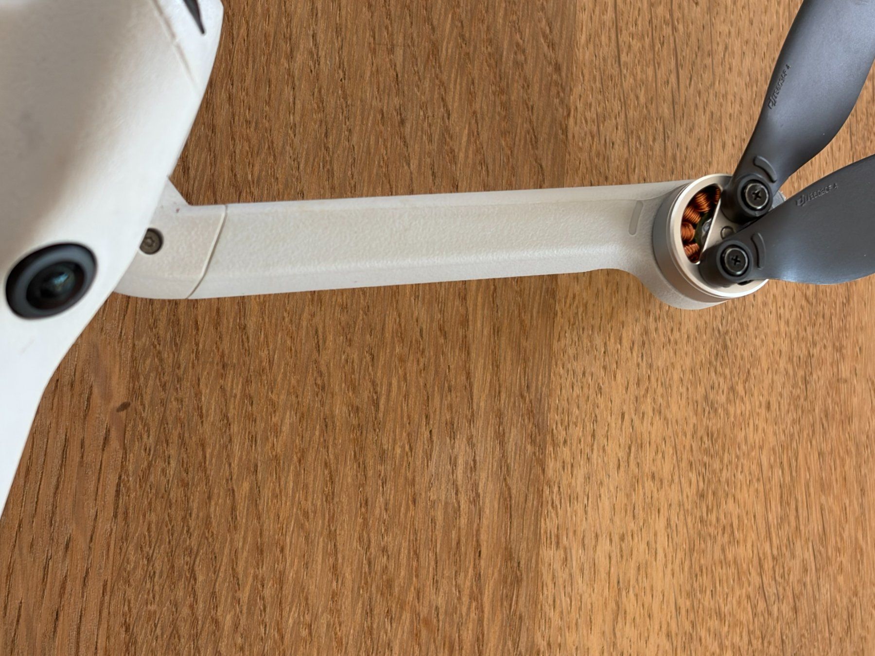 DJI Modellismo RC: DJI Mini 4 Pro DEFEKT – Difettoso da Thalheim AG venduto da akxr 8