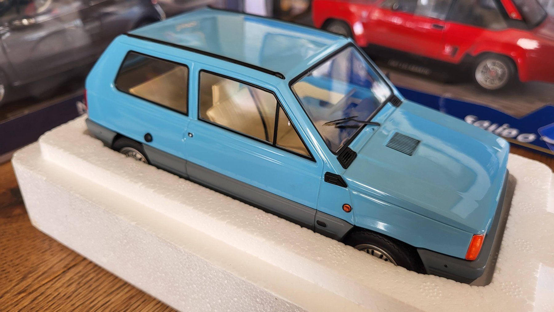 KK-Scale Modellini d'auto: Seat Panda 1:18 KK-Scale – Usato da Rothrist venduto da Juana5 2
