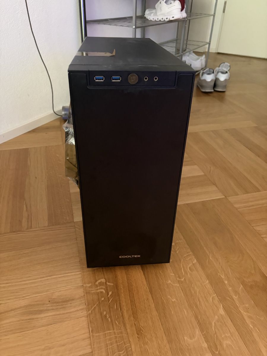 Custodie: Cooltek Antiphon Midi Tower ohne Netzteil schwarz Gehäuse – Usato da Zürich venduto da ant_9slx