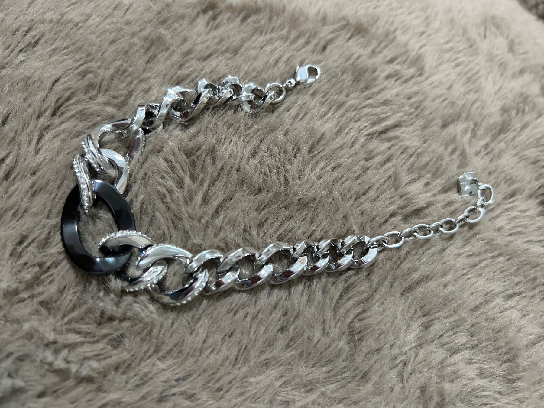 Swarovski Bracciali & Braccialetti: Swarowski Armband wie neu – Usato da Sulgen venduto da irf_ynl2