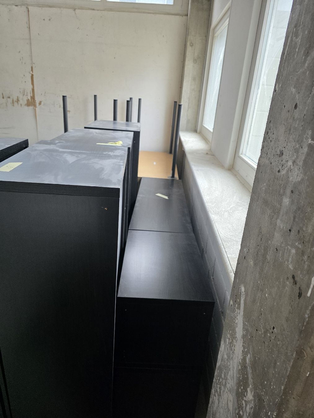 Schreibtische: Büro Möbel – Gebraucht aus Wädenswil von LeandroP01 1