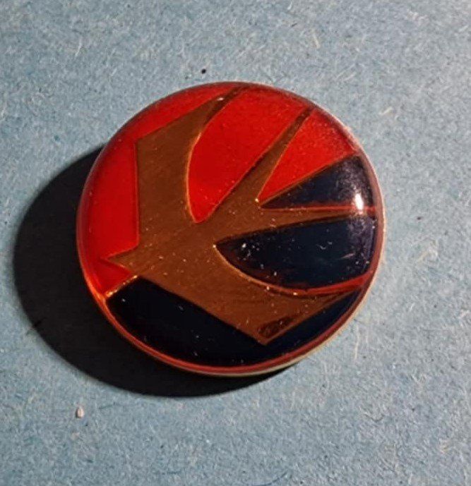 Plaquettes & Badges: Pin Kunst Vogel – D'occasion à Härkingen par specialshapes