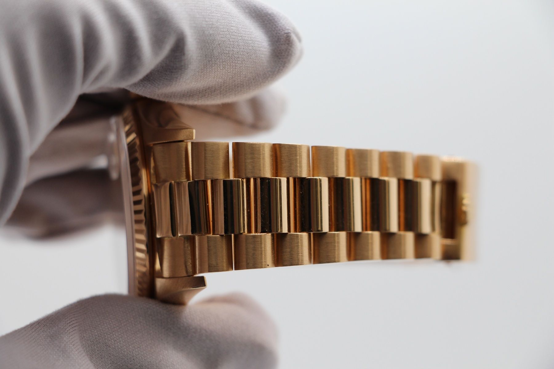 Rolex Orologi: Rolex Datejust 36 18K Gold Ref. 16238, Box & Papers 1990 – Usato da Zug venduto da eMDi_Collection 7