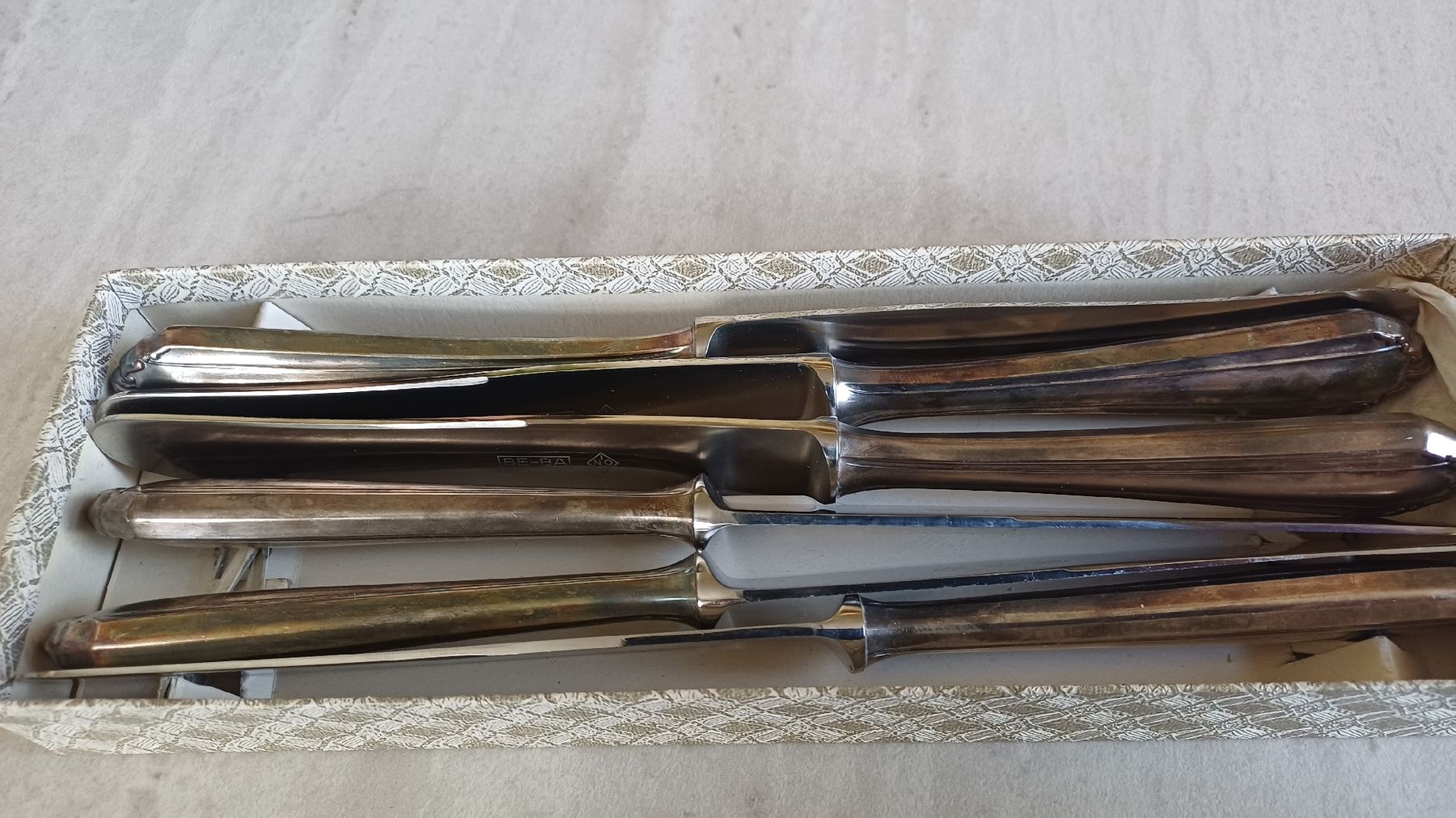 Coltelli: 6 Speisemesser 90 er BE BA – Usato da Flawil venduto da Pinkmalibu 2