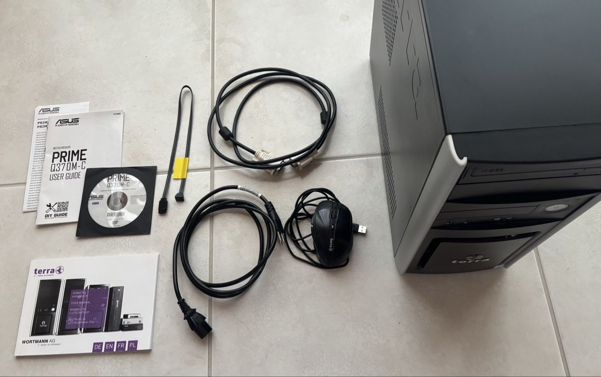 PCs: Terra Tower PC, Core i5-8500 – D'occasion à Bassersdorf par TB01011 2