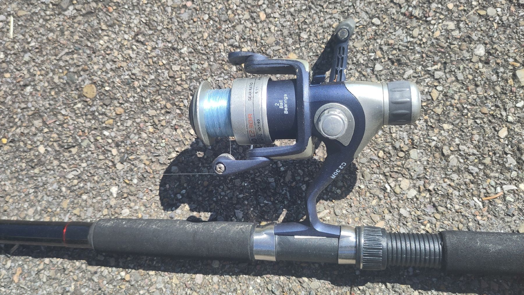 Canne da pesca: Fischerrute mit Rolle "Fluence" – Usato da Bassersdorf venduto da Narvik2000 1