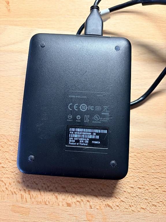Western Digital Dischi rigidi: Disque dur externe WD Elements 2 To USB 3.0 – Usato da Collombey venduto da malik.bkn 2