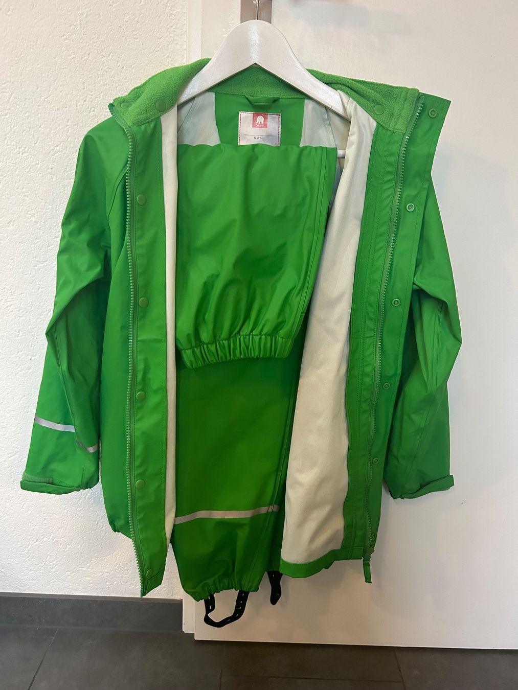 Vestes: Rain Jackets & pants CeLavi – D'occasion à Schindellegi par hor_ll8f 3