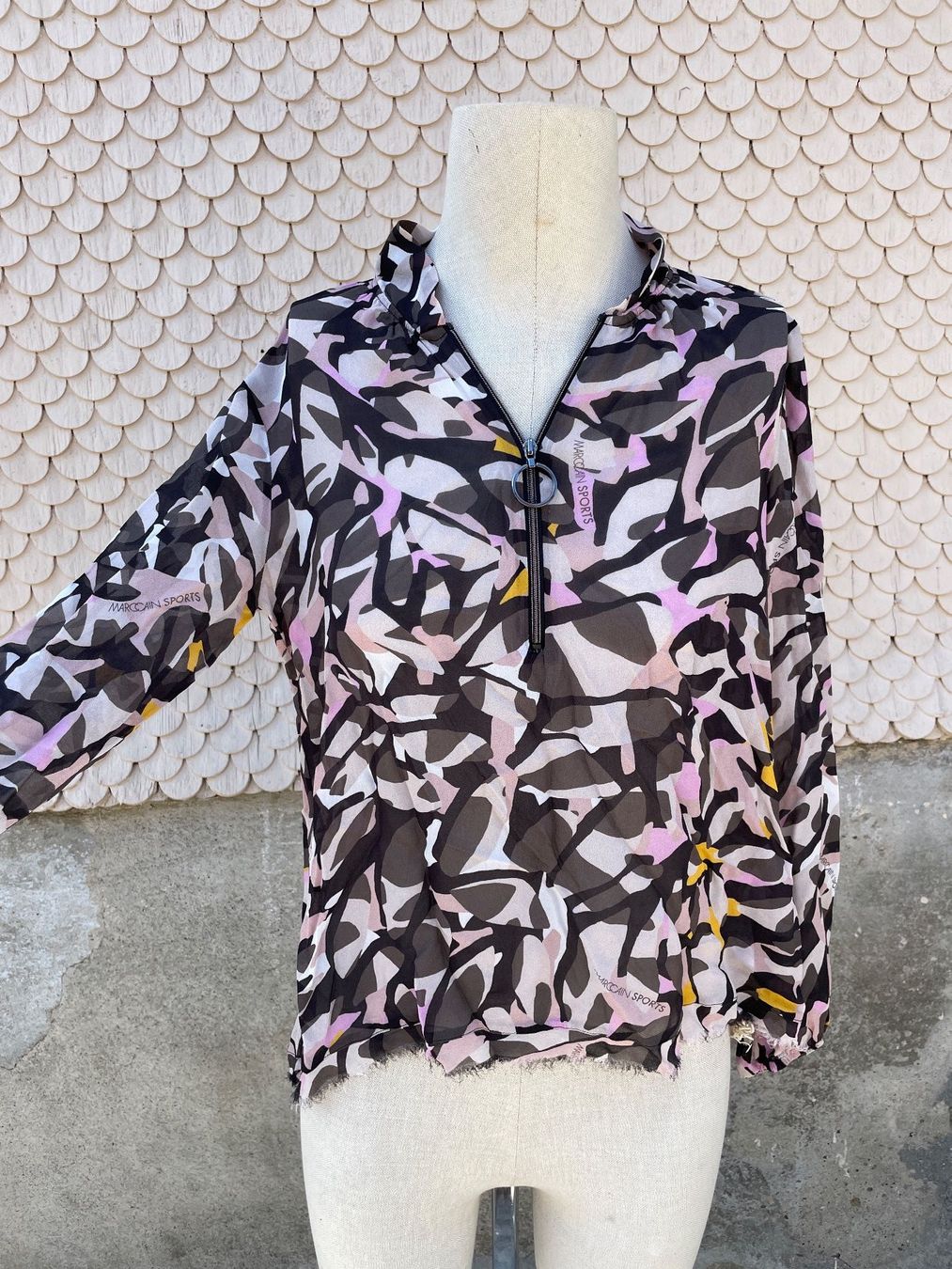 Marc Cain Blusen: MARC CAIN Zip Bluse Gr. 36 / N2 – Gebraucht aus Frasnacht von GracyStore