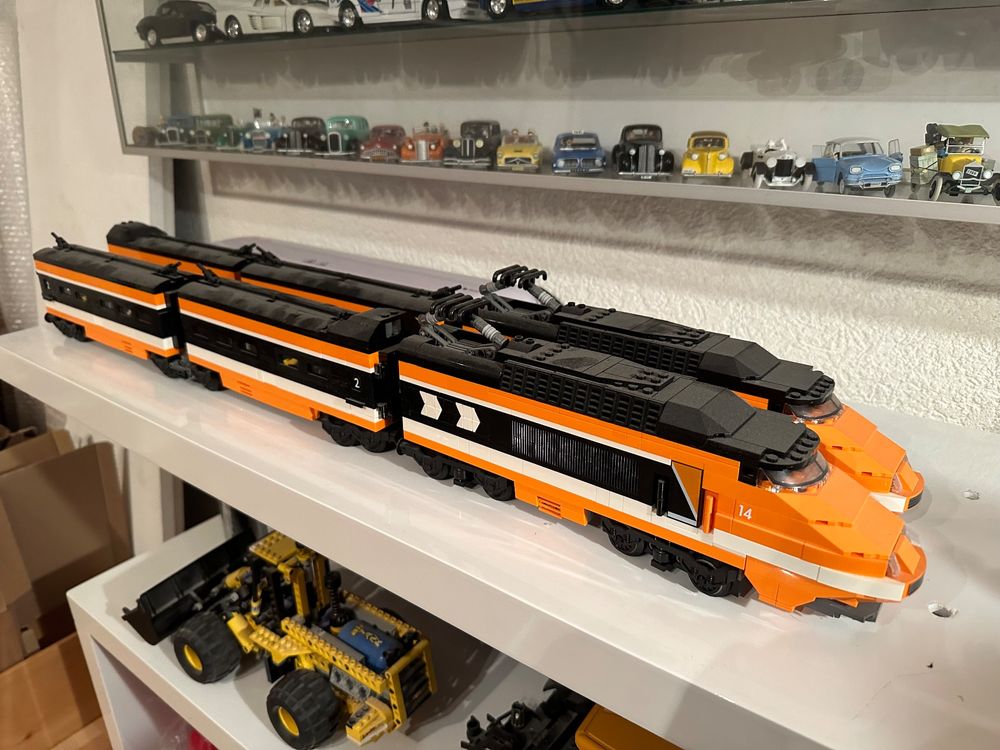 Tgv best sale lego train