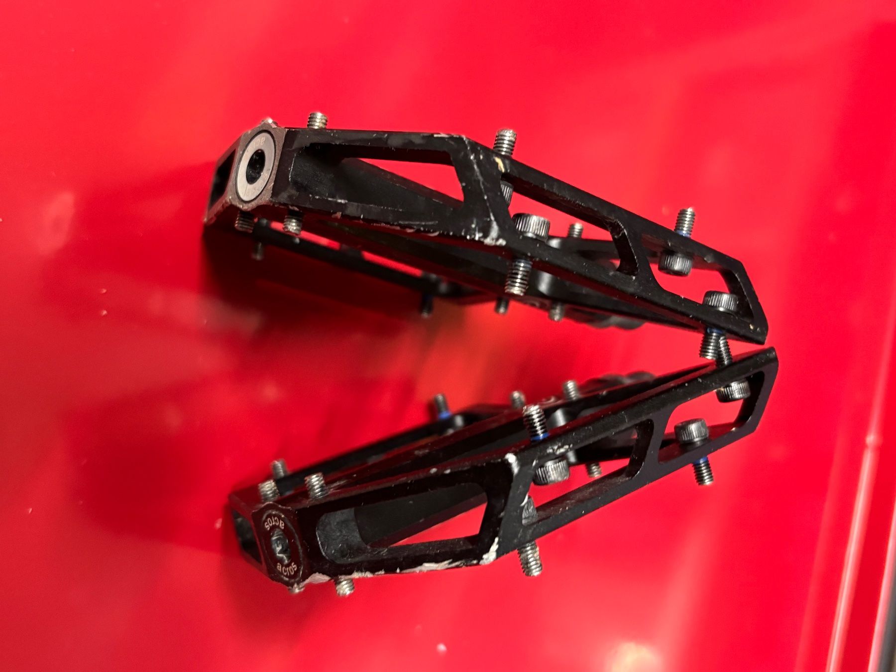 Pièces détachées: MTB Pedale acros – D'occasion à Frauenkappelen par Rolerik 3