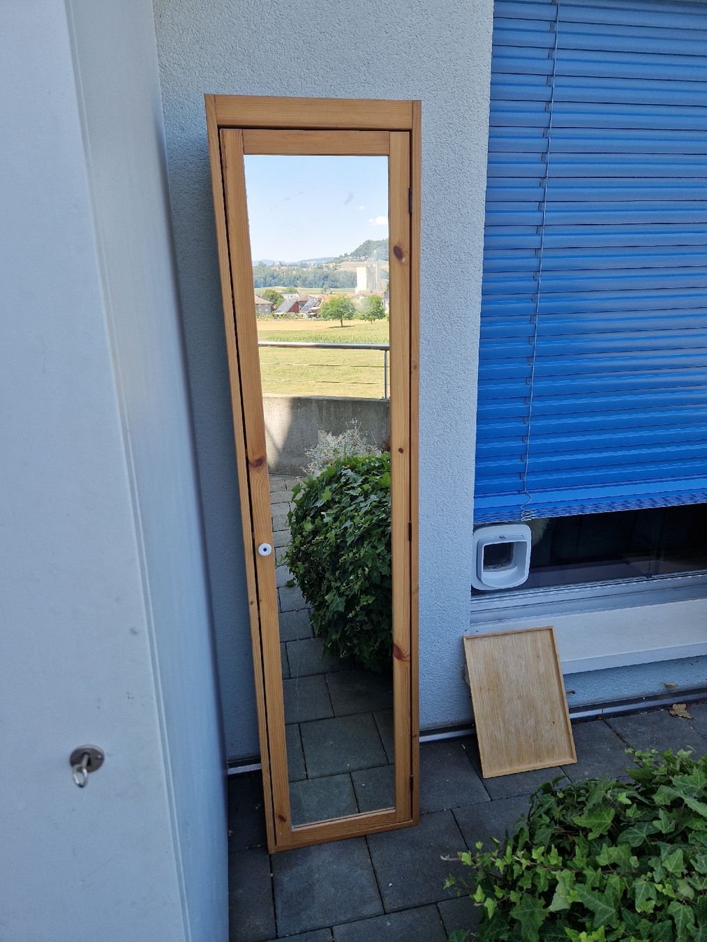 Ikea Schränke: Badezimmer Schrank massiv Holz – Gebraucht aus Lohnstorf von Trachsu31