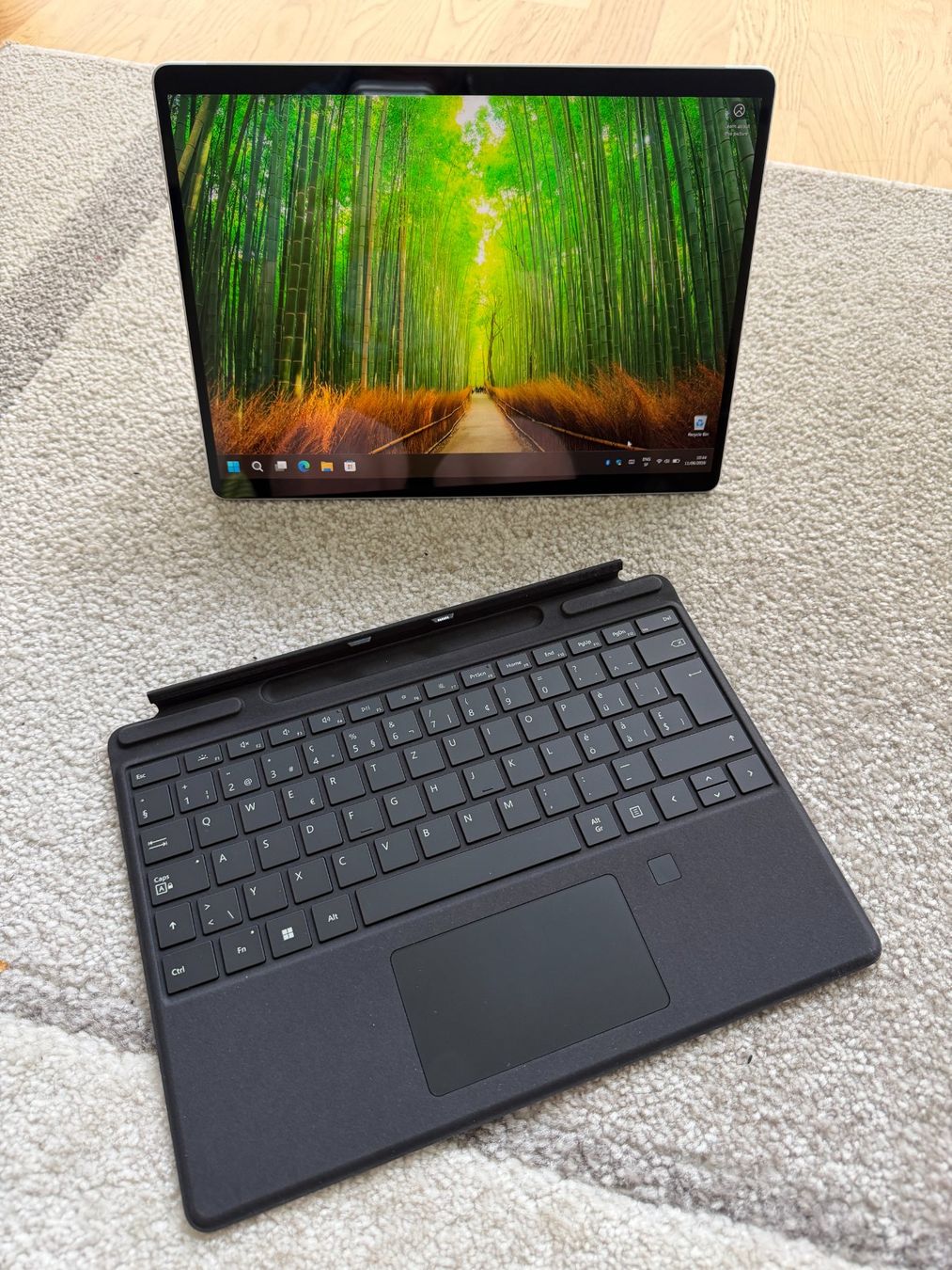 Microsoft Notebook: MS Surface Pro 8 - 1TB SSD, 16GB RAM, W11 Pro – Nuovo (secondo la descrizione) da Founex venduto da HoppSuisse59 1