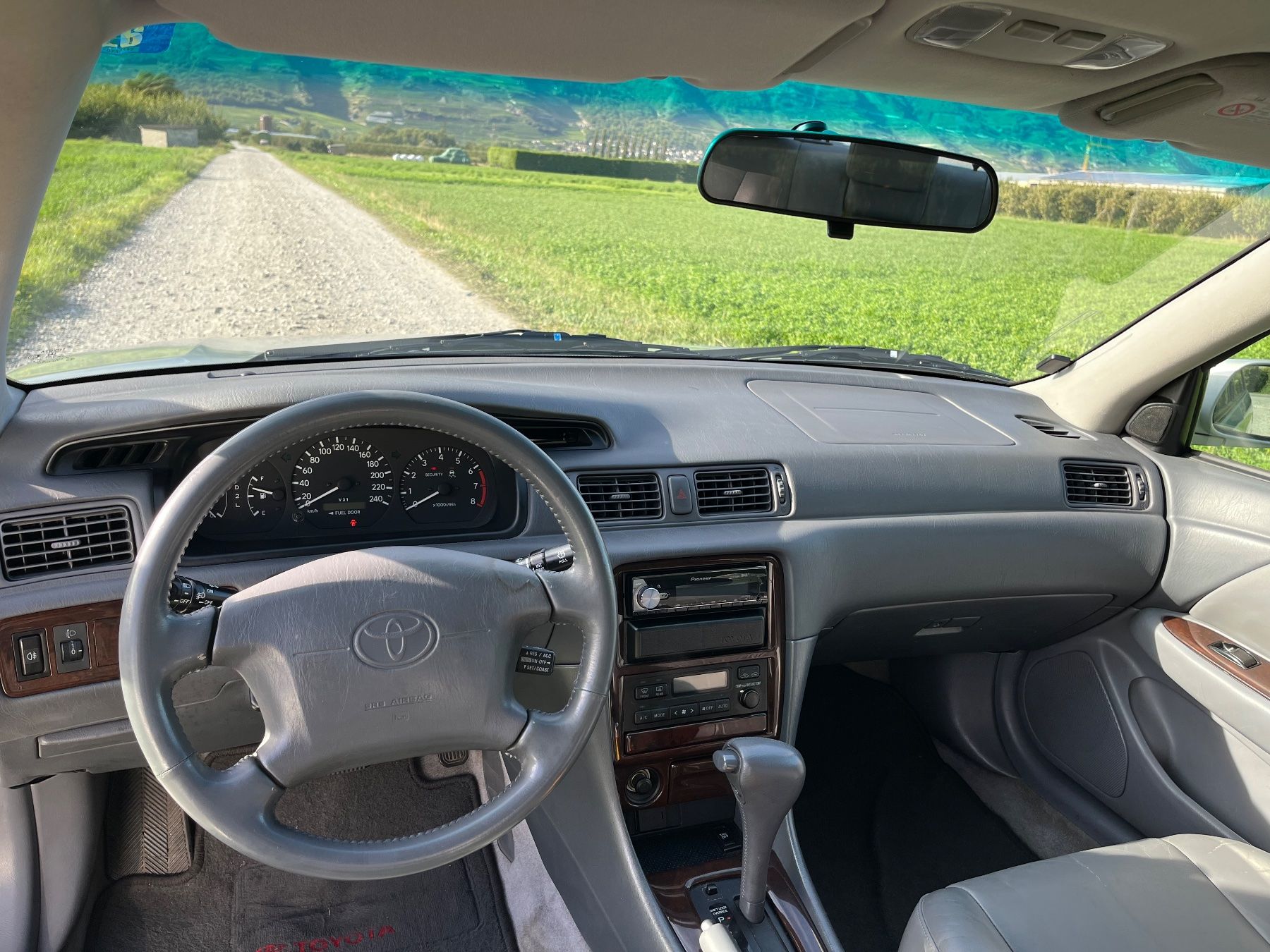 Toyota Automobili: Toyota Camry 3.0 v6 – Usato da Aproz (Nendaz) venduto da che_dn5d 5