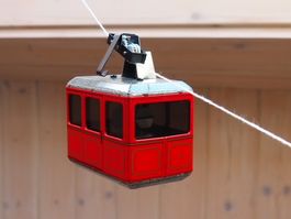 Kovap Blech-Seilbahn (Retro) mit Uhrwerk