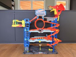 Hot Wheels City Ultimate Garage 