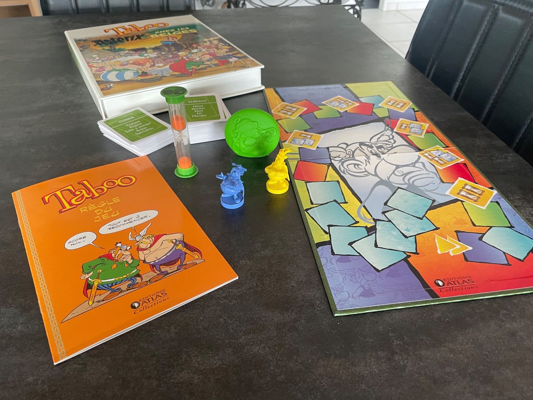 Giochi: Jeu Taboo Astérix Chez Les Belges – Usato da Vallamand venduto da Bricbracbroc82 3